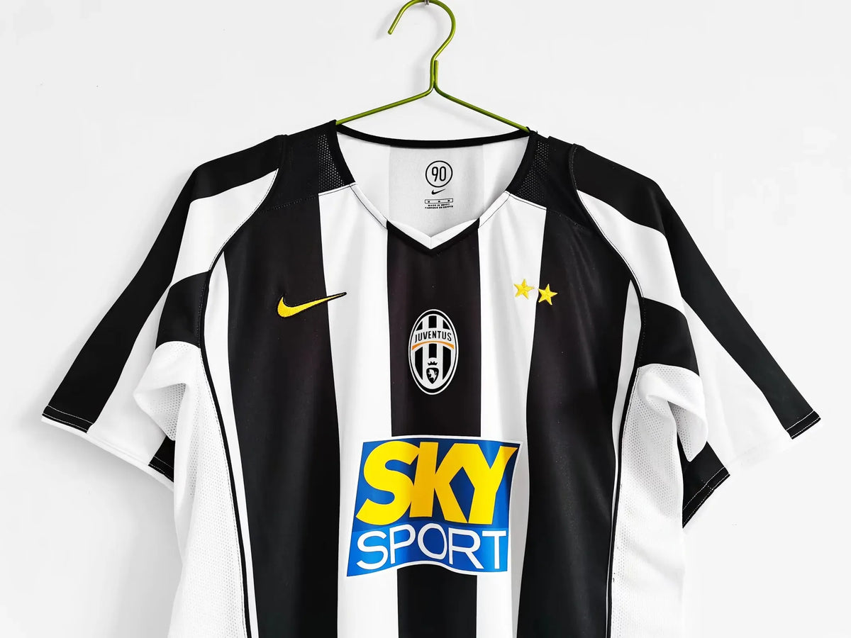 2004-05 Juventus Retro Jersey Home