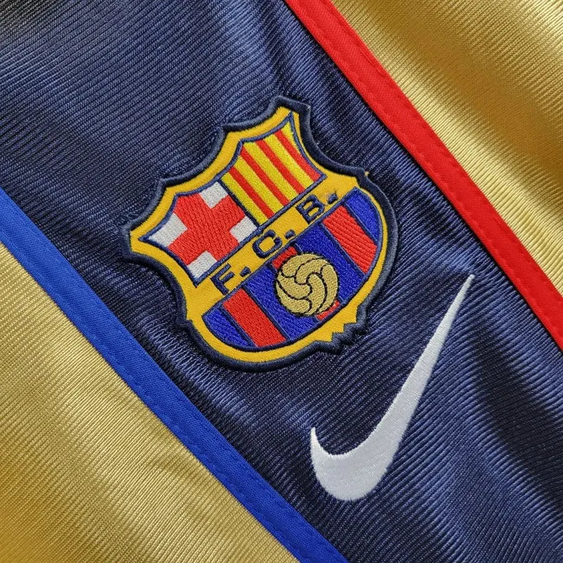 Barcelona Retro Nike Away Football Shirt 2001-02