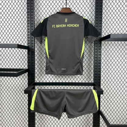 Bayern Munich 2025-26 Blackn Goalkeeper Kids Kit