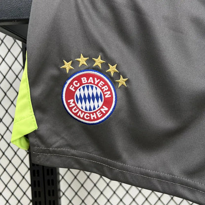Bayern Munich 2025-26 Blackn Goalkeeper Kids Kit