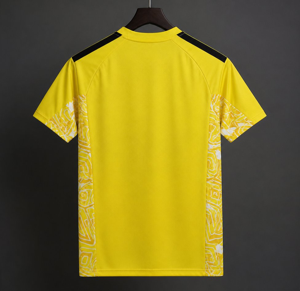 26-27 Mens Aston Villa Goalkeeper Yellow Jersey
