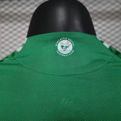 Player Version 25-26 Newcastle United Away Green Jersey