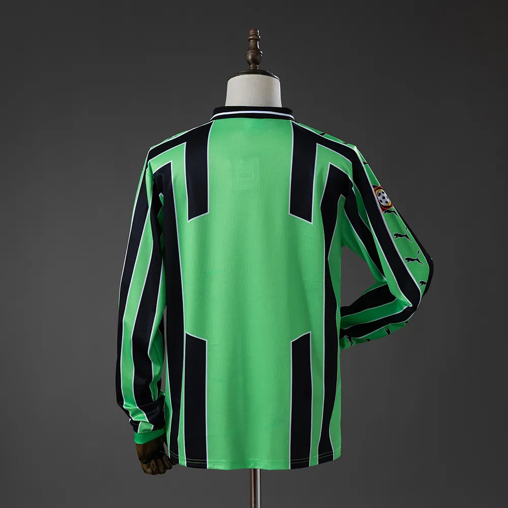 Wolfsburg 99-00 Away Retro Long Sleeve Jersey