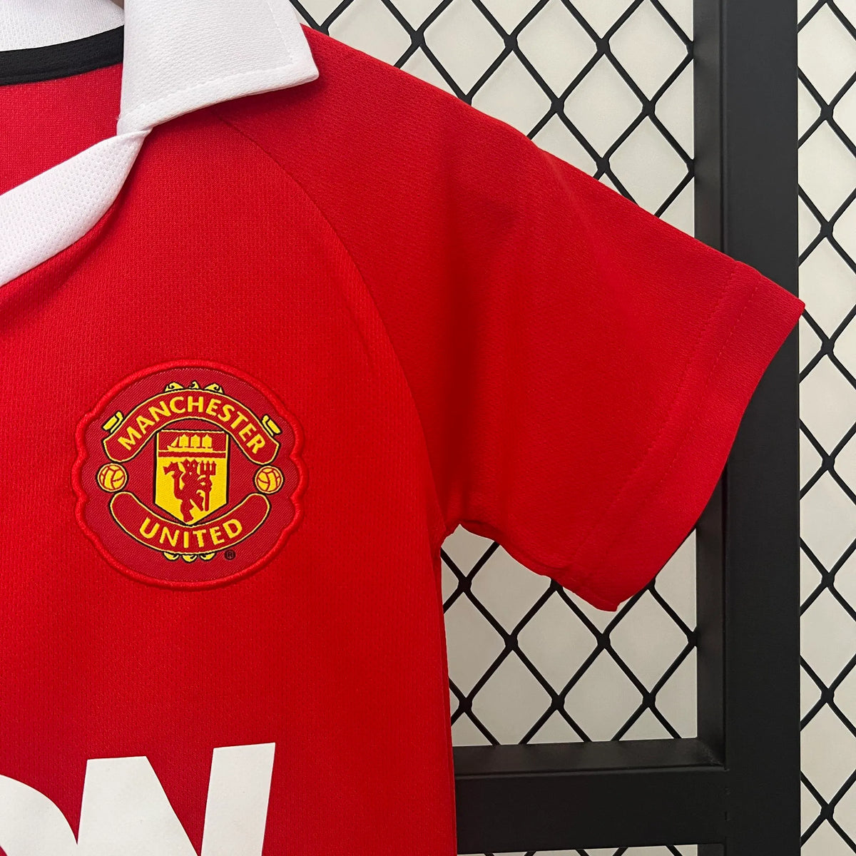 Manchester United 10-11 Home Retro Kid Kits Youth Apparels Jersey