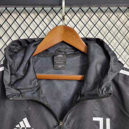 2023/2024 Juventus Windbreaker Black Football Shirt