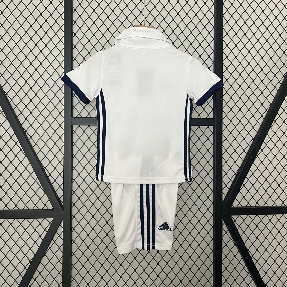 Real Madrid 16-17 Home Retro Kid Kits Jersey