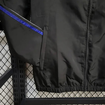 2024/2025 Manchester United Trench Coat Black Football Jersey