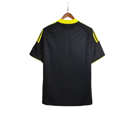 Retro Liverpool Third Away Football Shirt 2010/2011