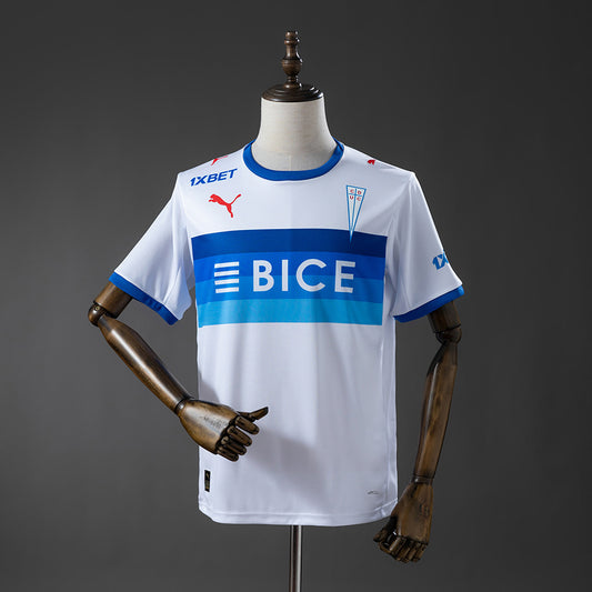 Universidad Catolica 26-27 Home Jersey