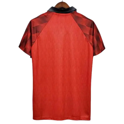 Manchester United Retro Jersey Home Shirt 1996-98